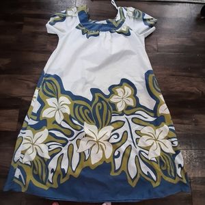 Full moon Hawaii sz M floral kafkan beach dress